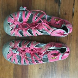Keens Kids Shoes sz US 5